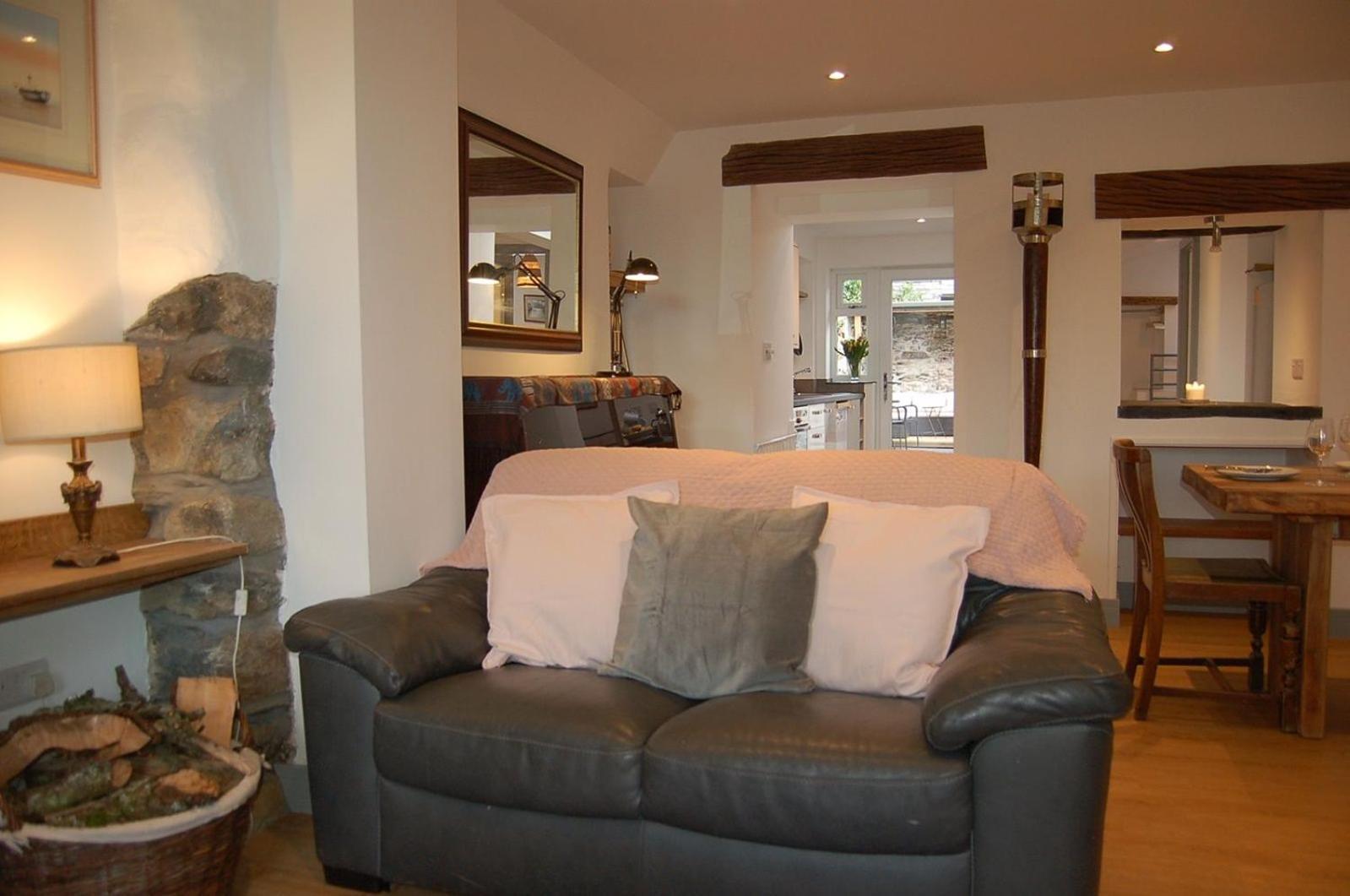 Ty Del - Beautiful Home In Tywyn Eksteriør bilde